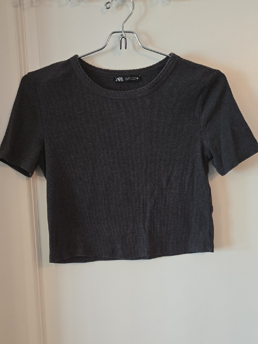 Zara Charcoal Ribbed Crop Tee